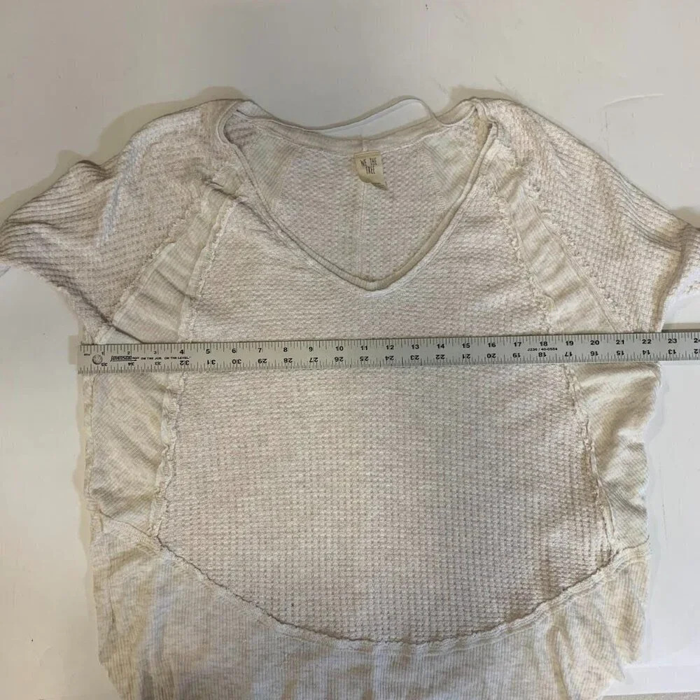We The Free Free People Women's Catalina Ribbed Unfinished Trim Thermal Top SZ S - Picture 9 of 11